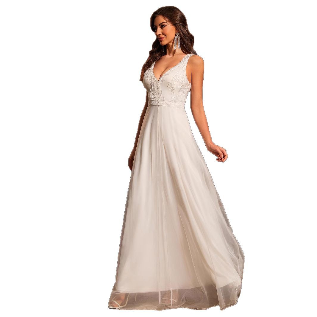 Princess White V-collar Wedding Gauze Lace Dress