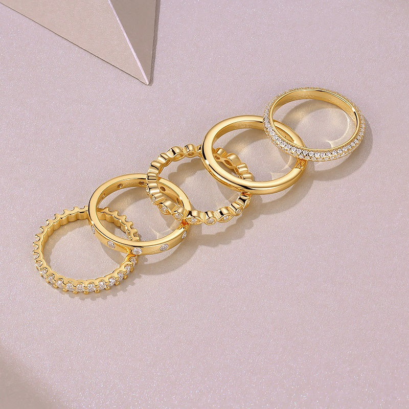 Golden Star - A Diamond Wedding Ring Set With Top-quality Moissanite S925 Silver And Gold-plated. The Gold Color Of The Ring Can Be Tested With A Diamond Pen