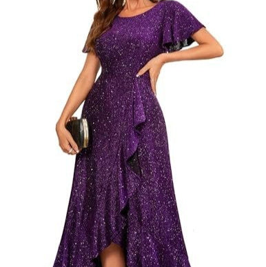 Dress With A High Slit And Sleeves